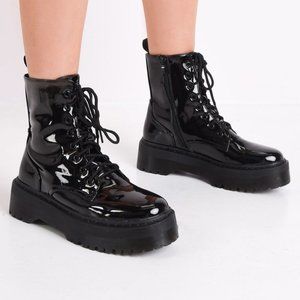 Platform combat boots